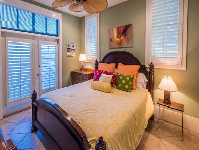 Stunning Vacation Rental Sleeps 14 Gulf View
